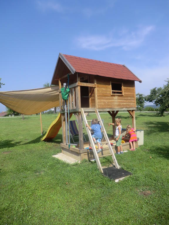 Appartement Landhaus Felsenkeller Sankt Kanzian am Klopeiner See Eksteriør billede